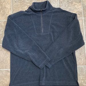 Like New GAP 1/4 Zip Pullover Fleece. Men’s Size Large